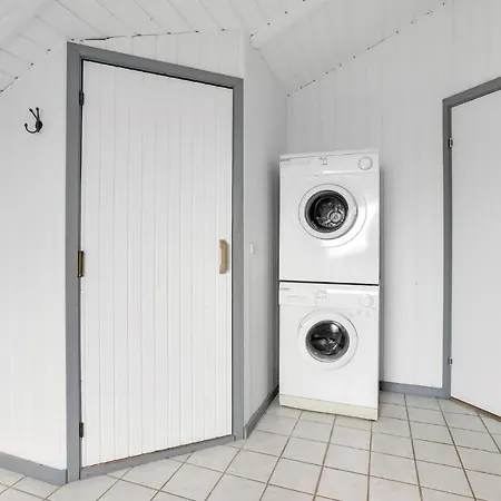 別荘 Nice Home In Hejls With Sauna