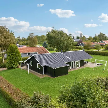 Nice Home In Hejls With Sauna 別荘